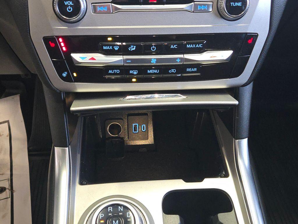 used 2022 Ford Explorer car, priced at $33,000