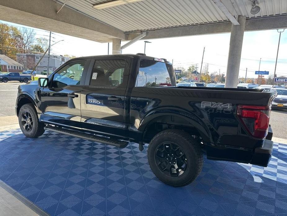 new 2024 Ford F-150 car, priced at $51,424