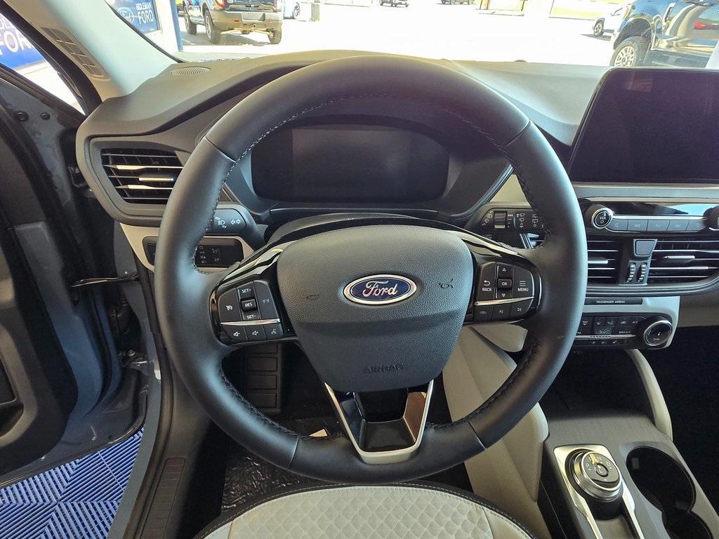 new 2025 Ford Escape car, priced at $30,478