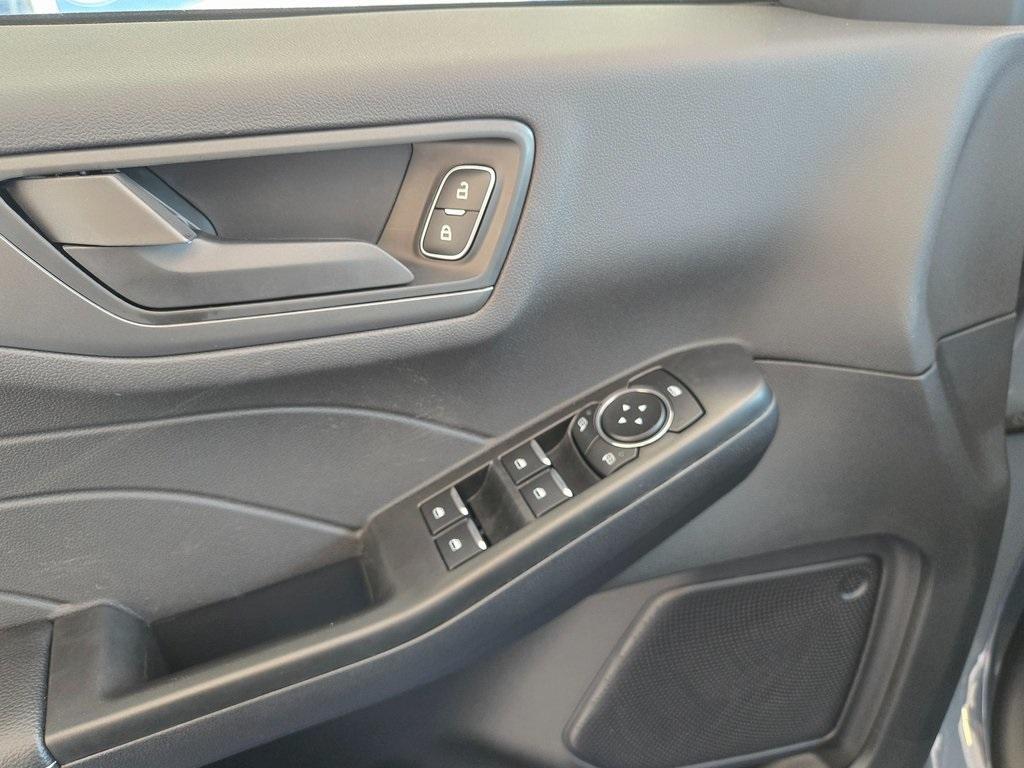new 2025 Ford Escape car, priced at $30,478