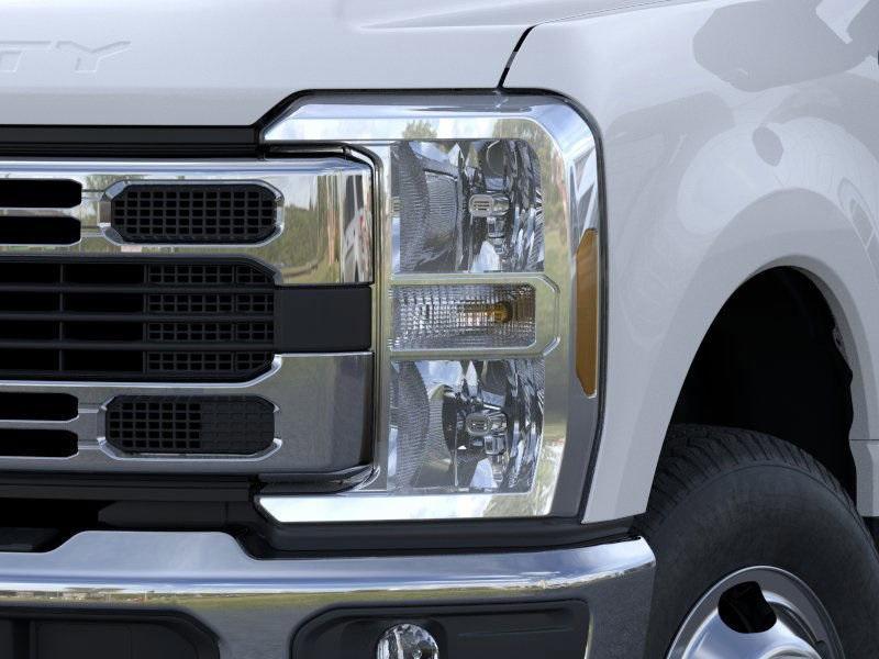 new 2024 Ford F-350 car, priced at $66,298