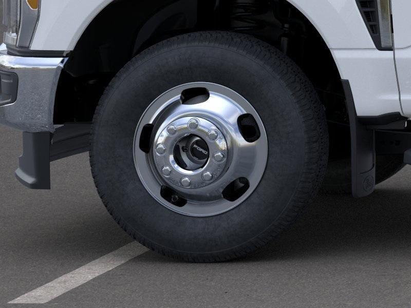 new 2024 Ford F-350 car, priced at $66,211
