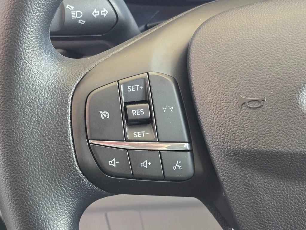 new 2025 Ford Escape car, priced at $27,550