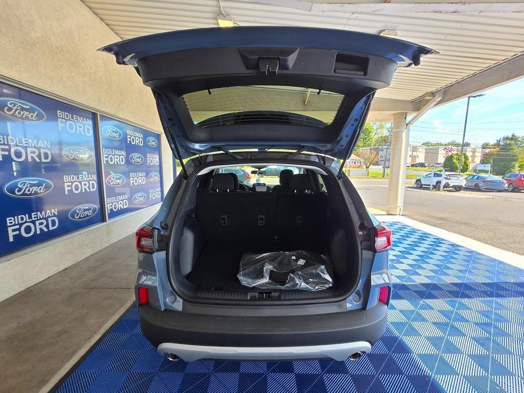 new 2025 Ford Escape car, priced at $27,550