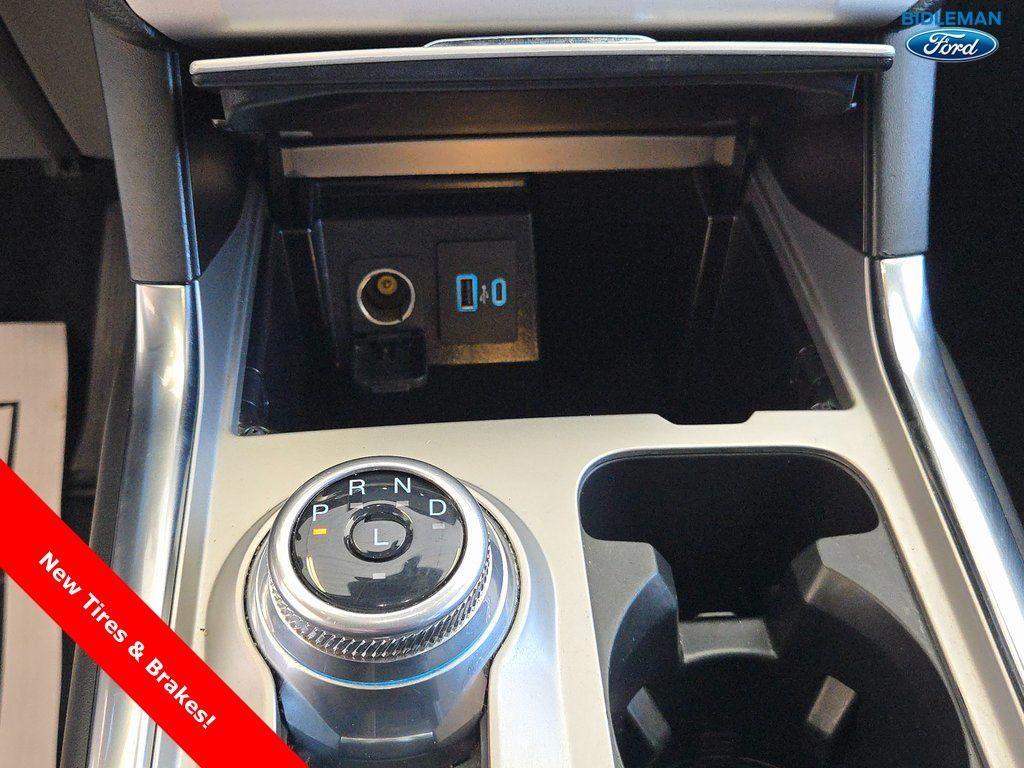 used 2022 Ford Explorer car, priced at $28,000