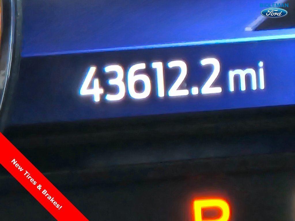 used 2022 Ford Explorer car, priced at $28,000