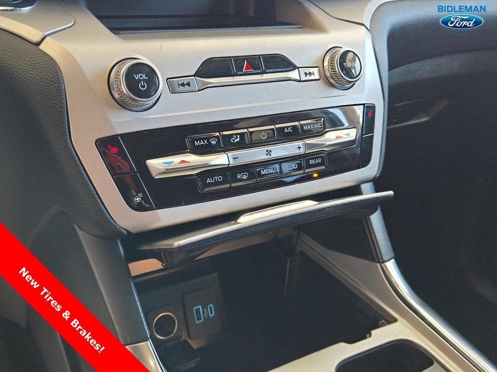 used 2022 Ford Explorer car, priced at $28,000