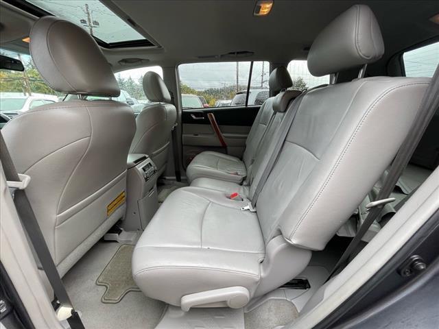 used 2010 Toyota Highlander car, priced at $12,750