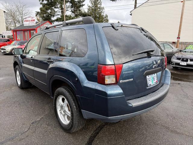 used 2006 Mitsubishi Endeavor car, priced at $10,988