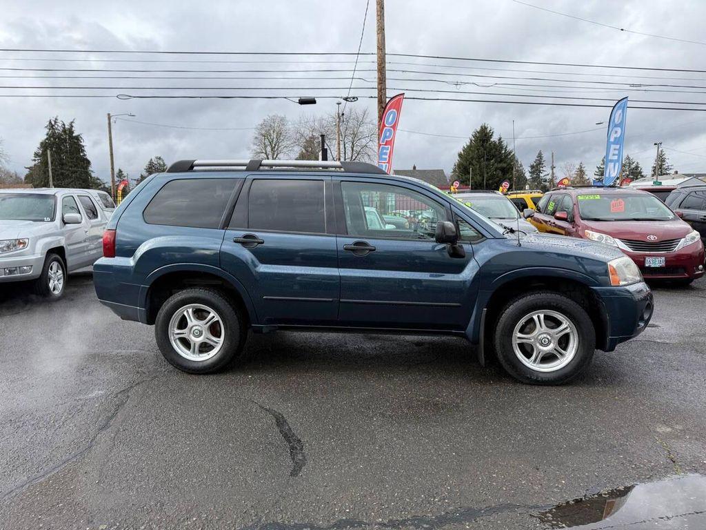 used 2006 Mitsubishi Endeavor car, priced at $6,995