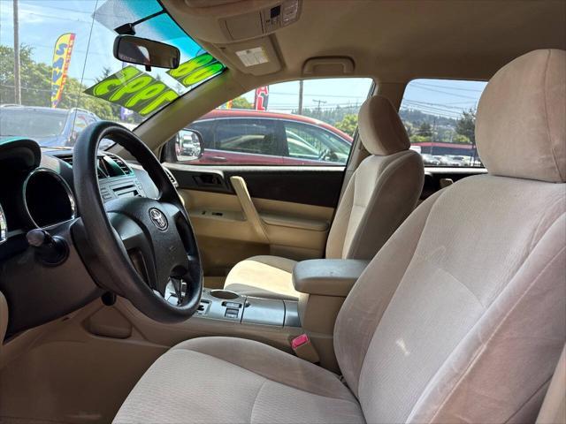 used 2008 Toyota Highlander car, priced at $7,995