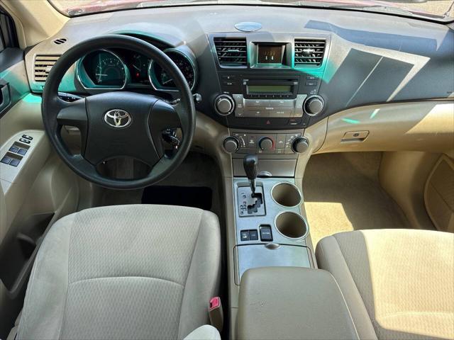 used 2008 Toyota Highlander car, priced at $7,995