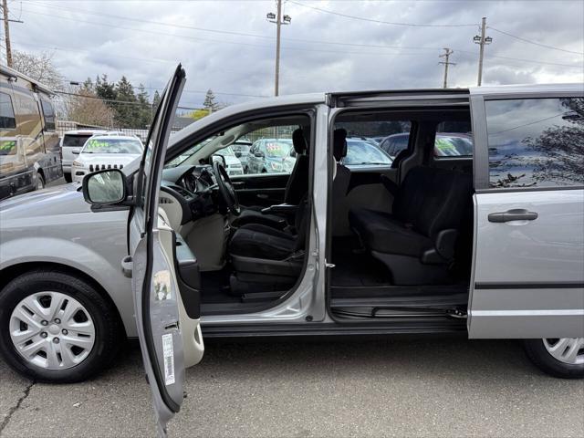 used 2014 Dodge Grand Caravan car, priced at $11,995
