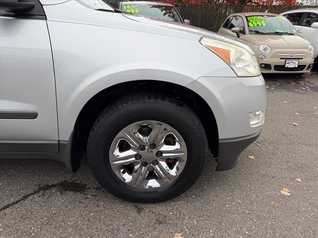 used 2011 Chevrolet Traverse car, priced at $6,995