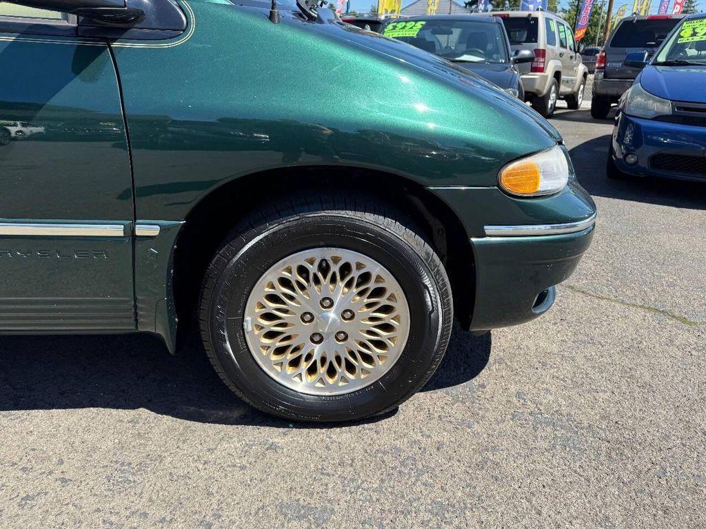 used 1997 Chrysler Town & Country car, priced at $3,998