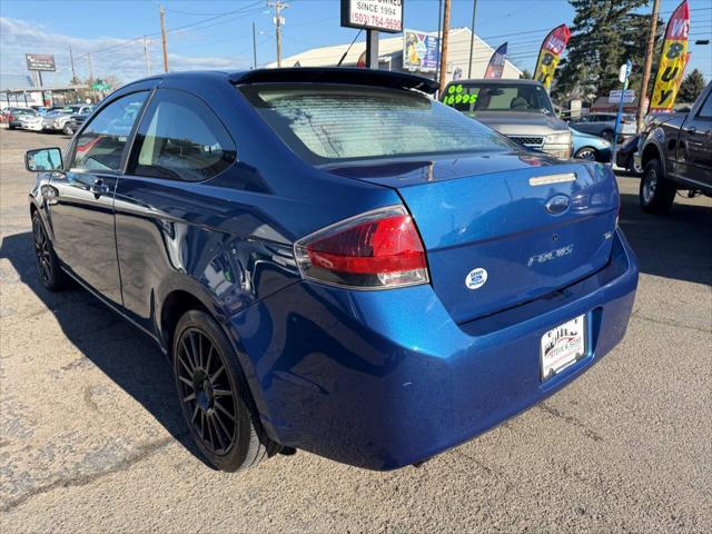 used 2009 Ford Focus car, priced at $5,750
