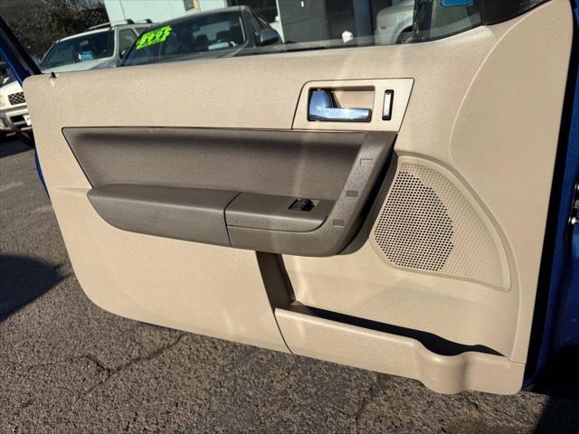 used 2009 Ford Focus car, priced at $5,750