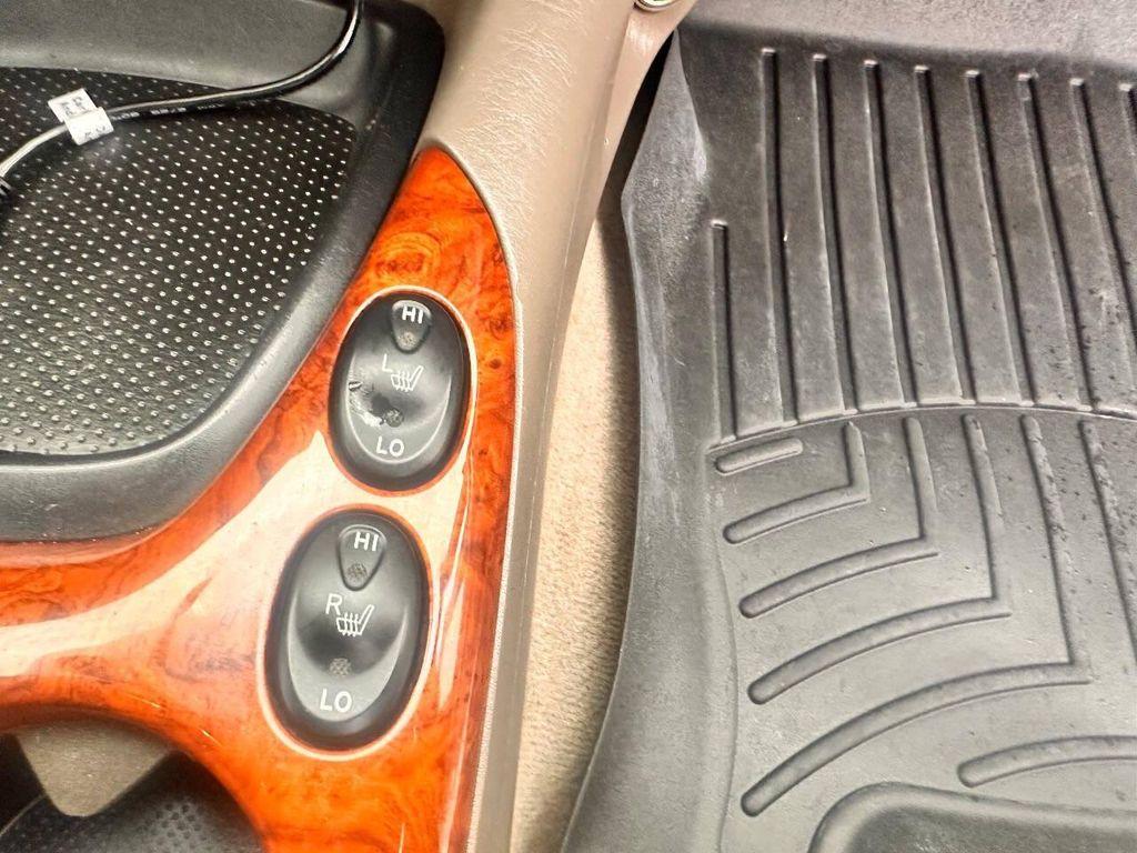 used 2006 Toyota Tundra car, priced at $8,995