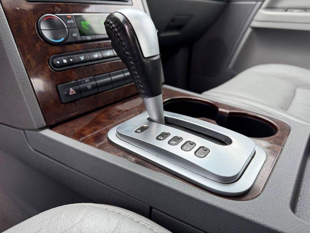 used 2005 Ford Five Hundred car, priced at $3,995