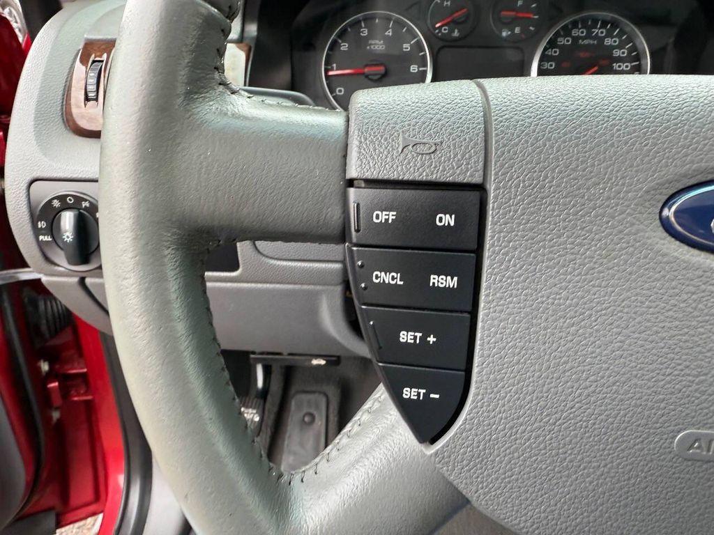 used 2005 Ford Five Hundred car, priced at $3,995