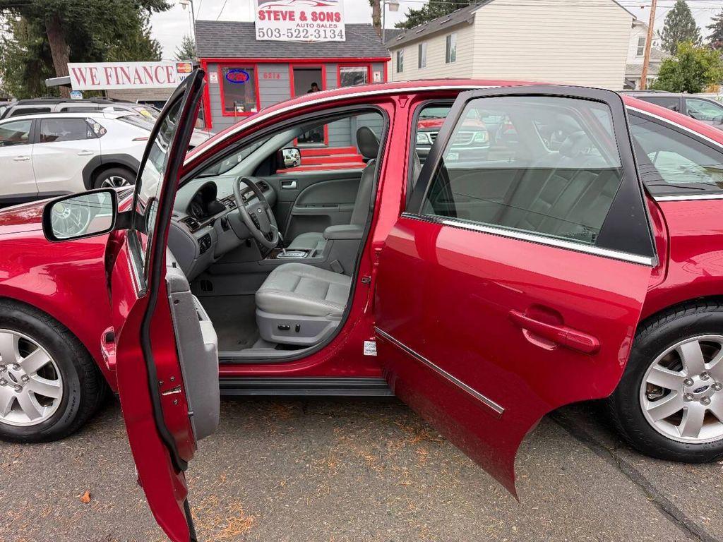 used 2005 Ford Five Hundred car, priced at $3,995