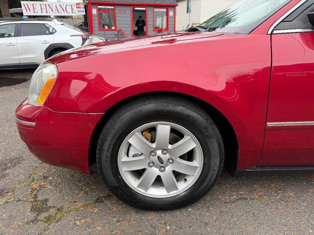 used 2005 Ford Five Hundred car, priced at $3,995