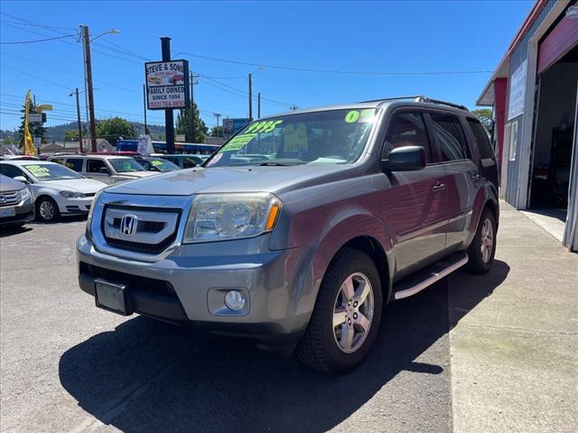 used 2009 Honda Pilot car, priced at $7,950