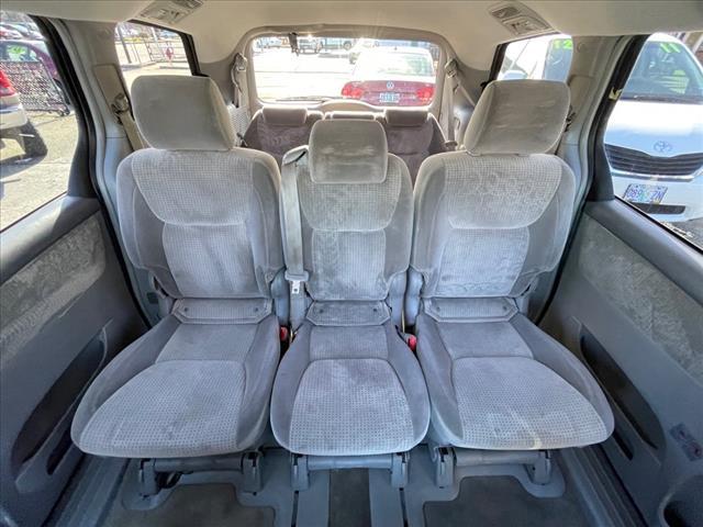 used 2007 Toyota Sienna car, priced at $5,995