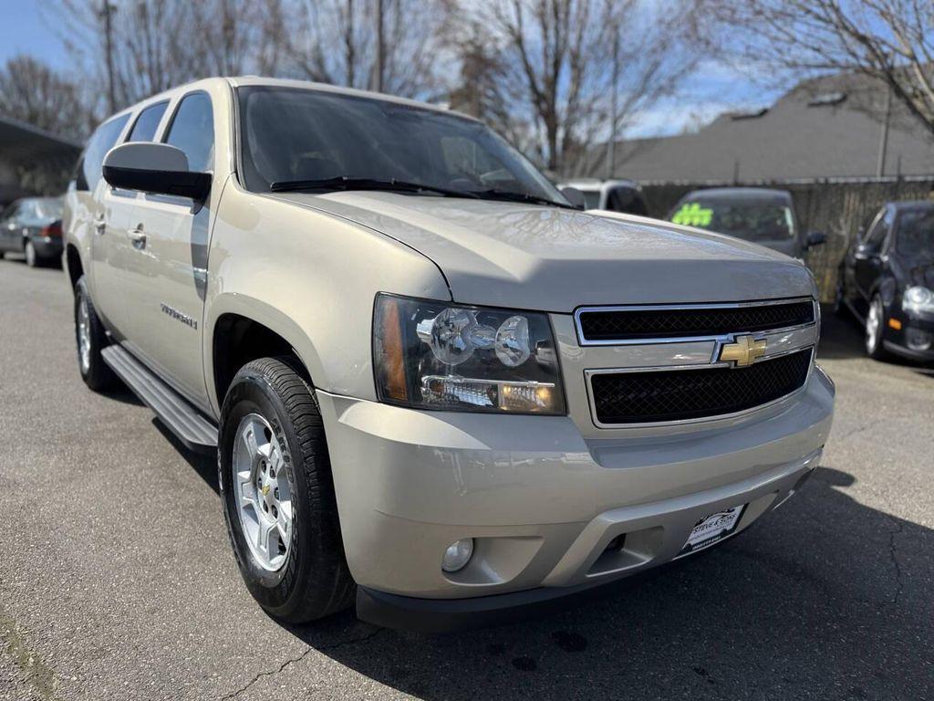 used 2007 Chevrolet Suburban car, priced at $6,995