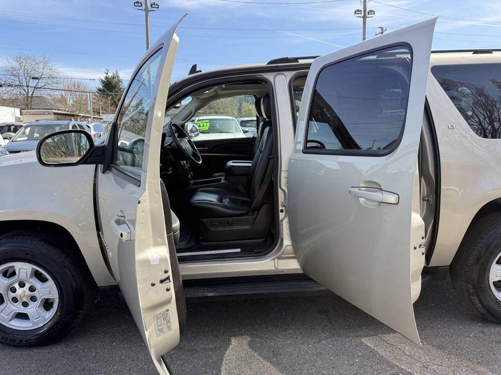 used 2007 Chevrolet Suburban car, priced at $6,995