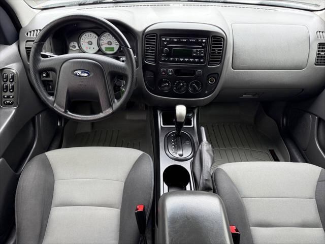 used 2006 Ford Escape car, priced at $7,995