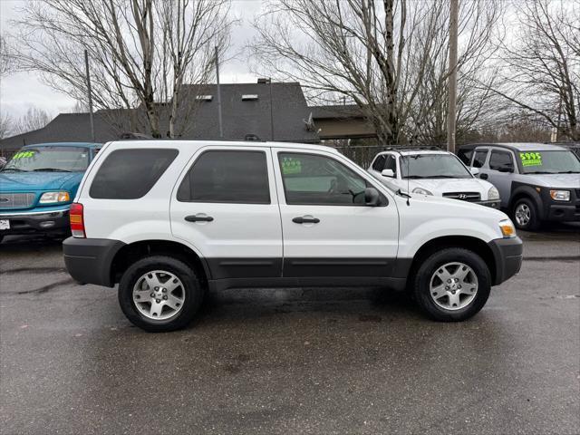 used 2006 Ford Escape car, priced at $7,995