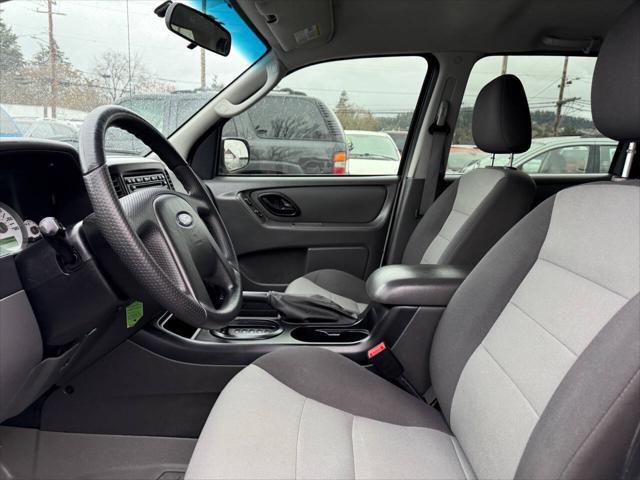 used 2006 Ford Escape car, priced at $7,995