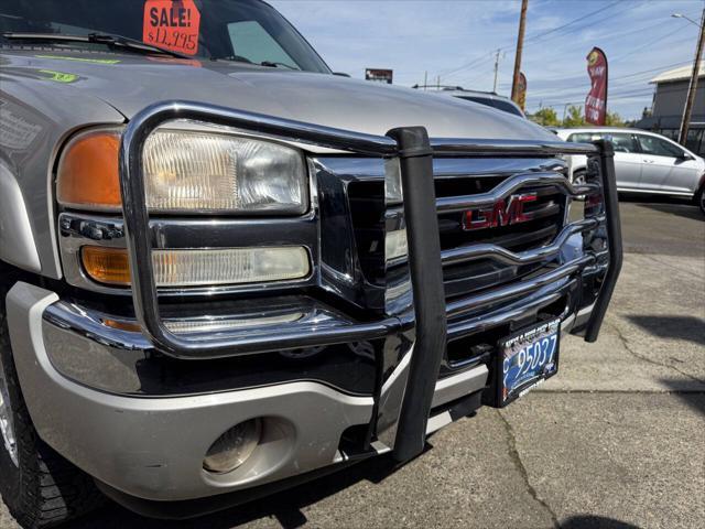 used 2005 GMC Sierra 1500 car, priced at $11,899