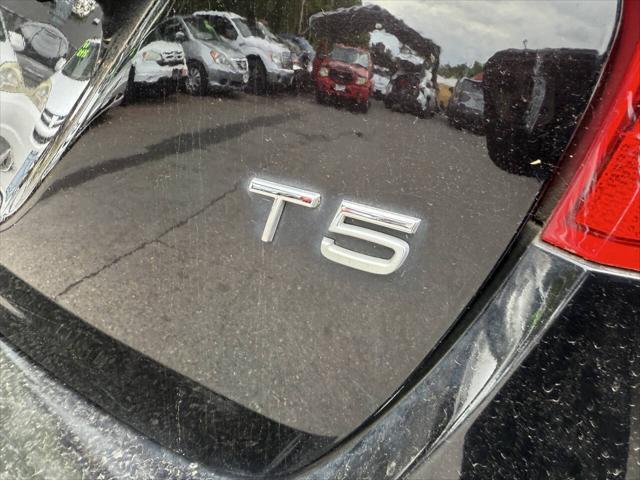 used 2015 Volvo V60 car, priced at $9,888