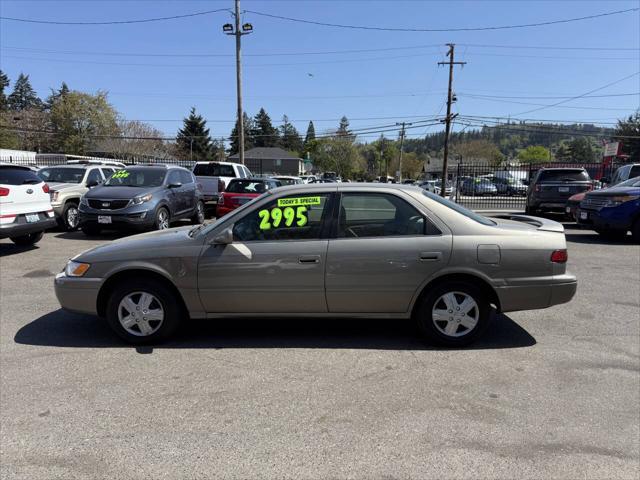 used 1998 Toyota Camry car, priced at $1,950