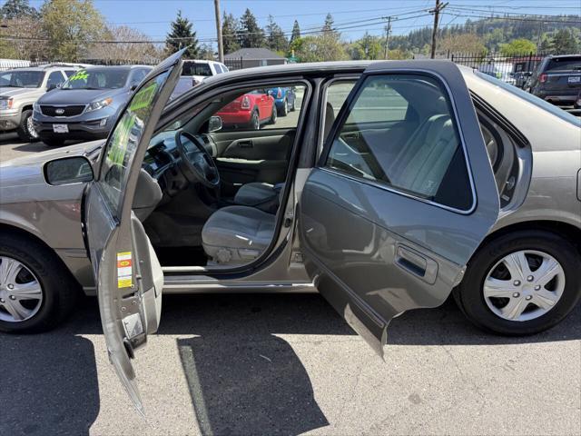 used 1998 Toyota Camry car, priced at $1,950