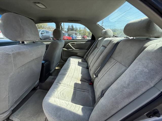 used 1998 Toyota Camry car, priced at $1,950