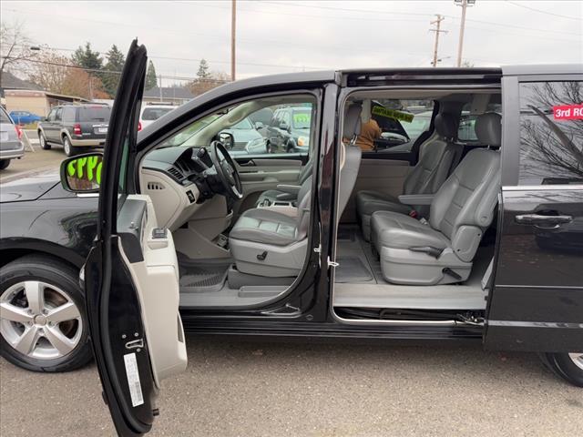 used 2010 Volkswagen Routan car, priced at $6,750