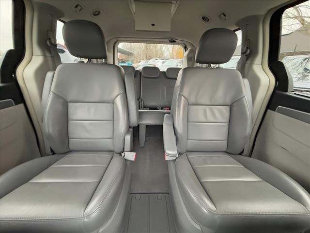 used 2010 Volkswagen Routan car, priced at $6,750