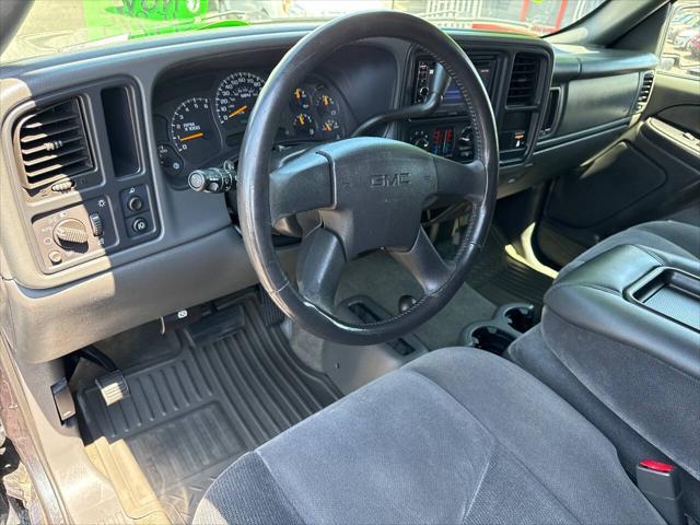 used 2004 GMC Sierra 2500 car, priced at $15,995