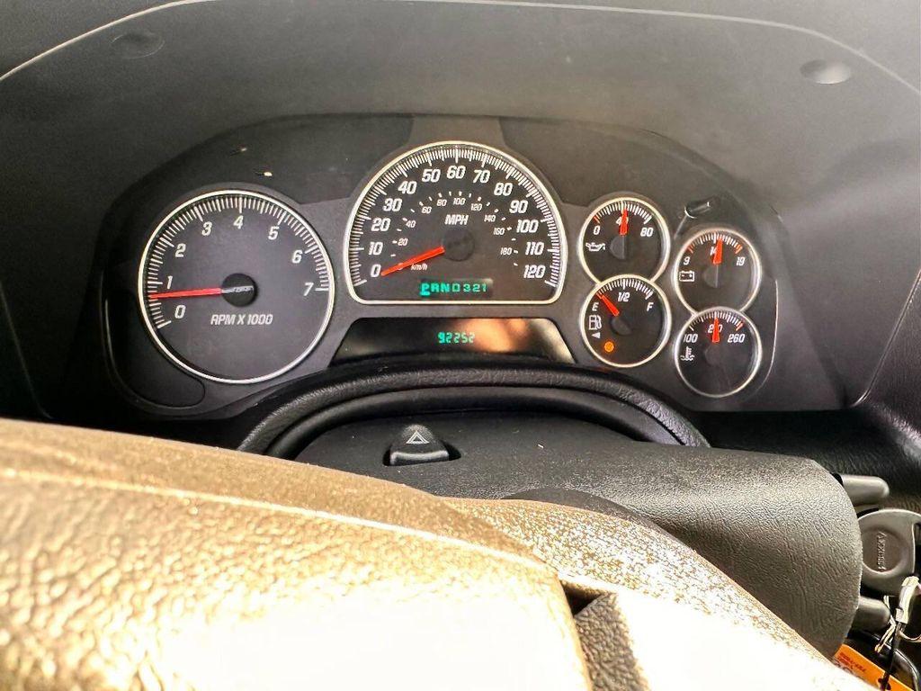 used 2005 GMC Envoy XL car, priced at $7,995