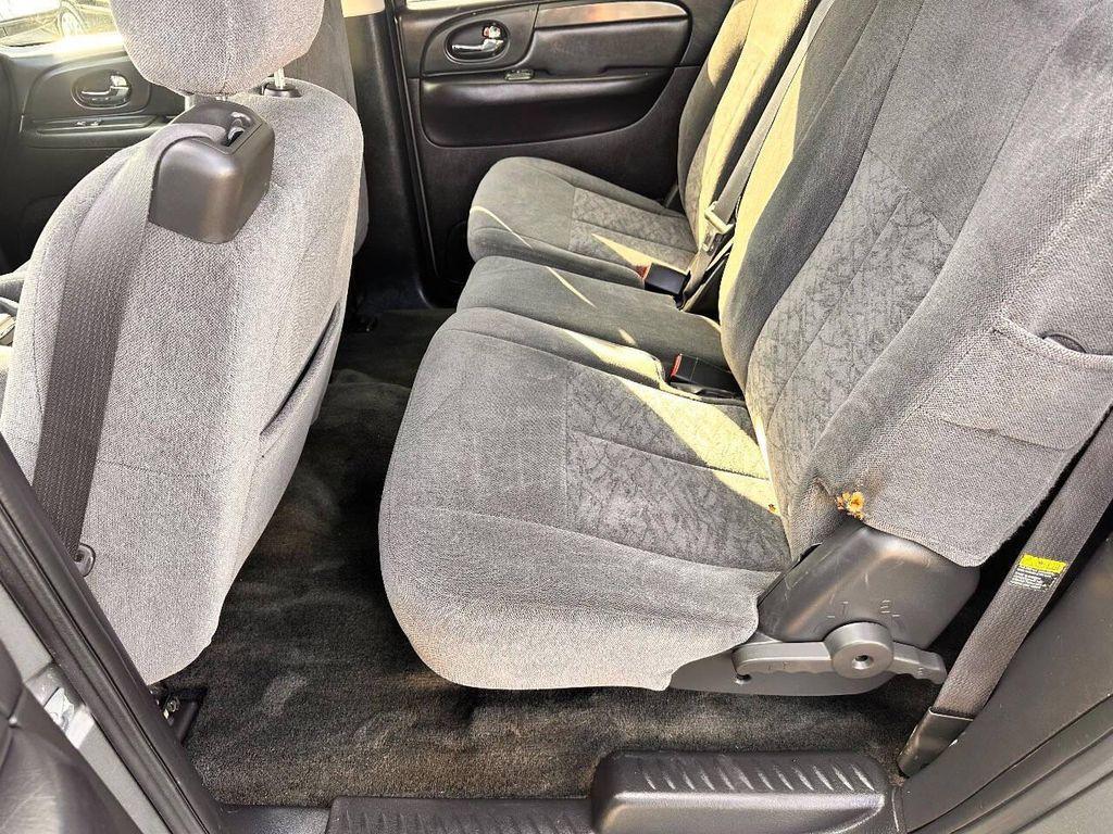 used 2005 GMC Envoy XL car, priced at $7,995