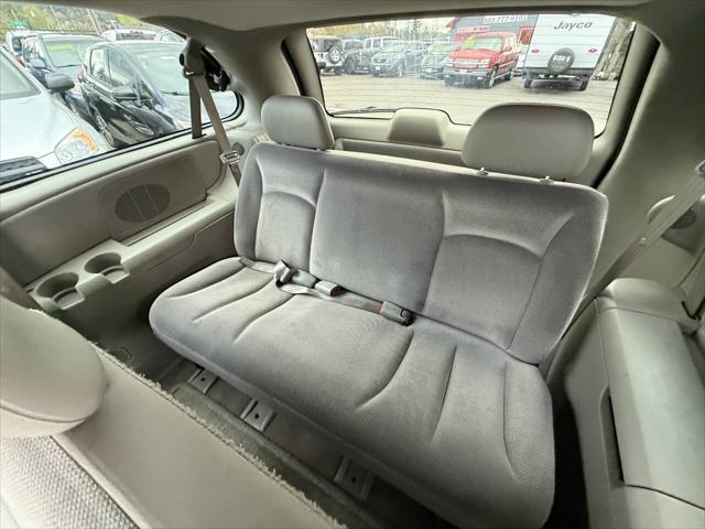 used 2003 Dodge Grand Caravan car, priced at $5,950