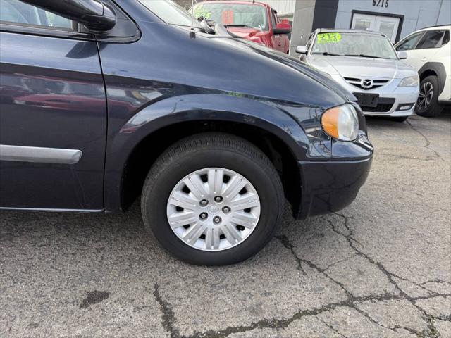 used 2007 Chrysler Town & Country car, priced at $6,500