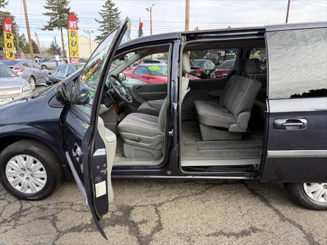 used 2007 Chrysler Town & Country car, priced at $6,500
