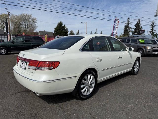 used 2006 Hyundai Azera car, priced at $6,995