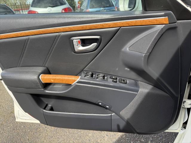 used 2006 Hyundai Azera car, priced at $6,995