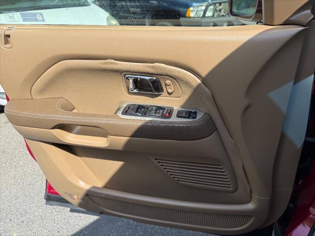 used 2004 Honda Pilot car, priced at $7,995