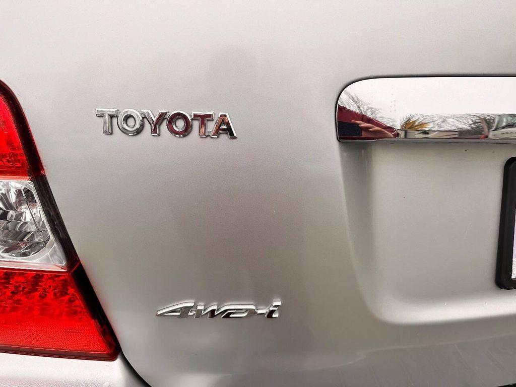 used 2006 Toyota Highlander Hybrid car, priced at $4,888